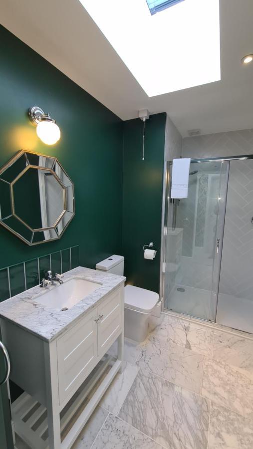 The Loughborough - Elegant, Glamourous Boutique 1 Bed, Central Truro Eksteriør billede