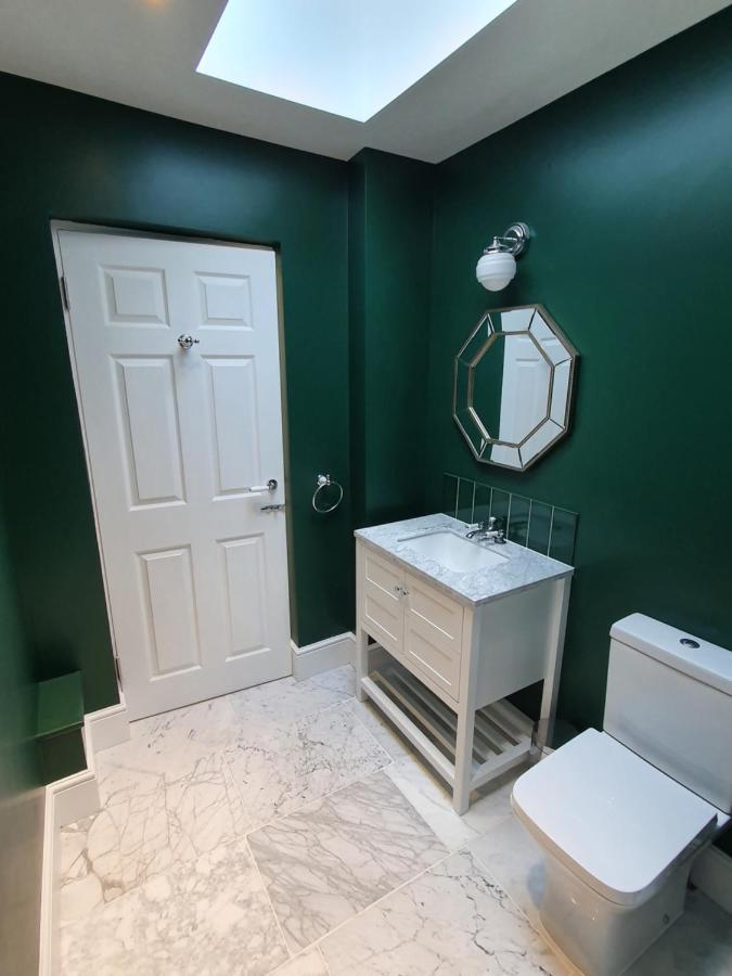The Loughborough - Elegant, Glamourous Boutique 1 Bed, Central Truro Eksteriør billede