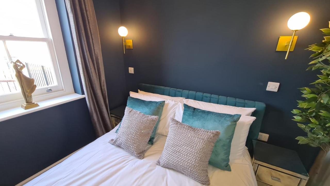 The Loughborough - Elegant, Glamourous Boutique 1 Bed, Central Truro Eksteriør billede